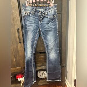 Women’s Rock Revival jeans